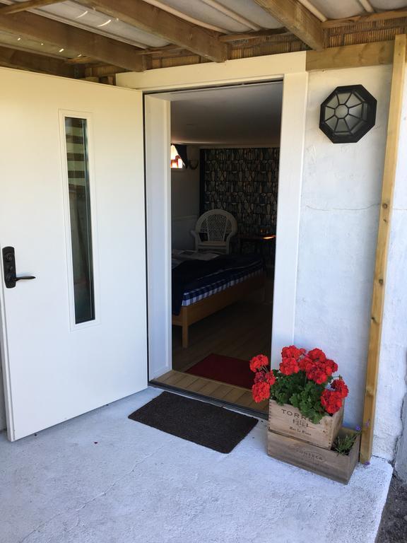 Rum I Villa - Kaerleksudden Norrtaelje Esterno foto